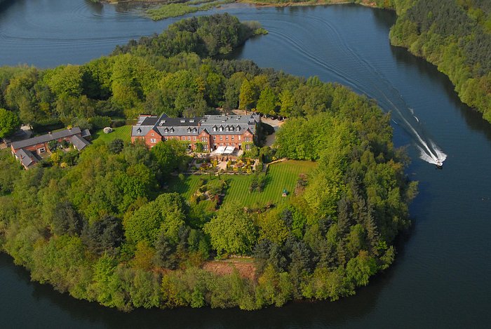 Nunsmere Hall